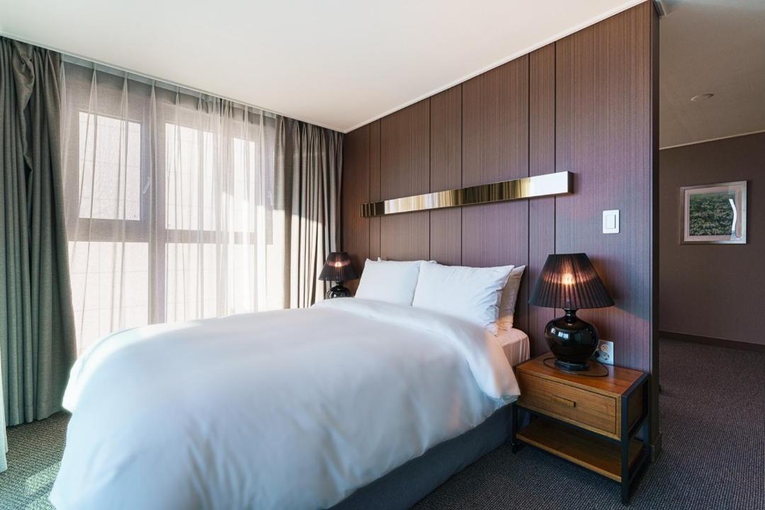 ג'ינג'ו Raonstay In Perla Hotel מראה חיצוני תמונה